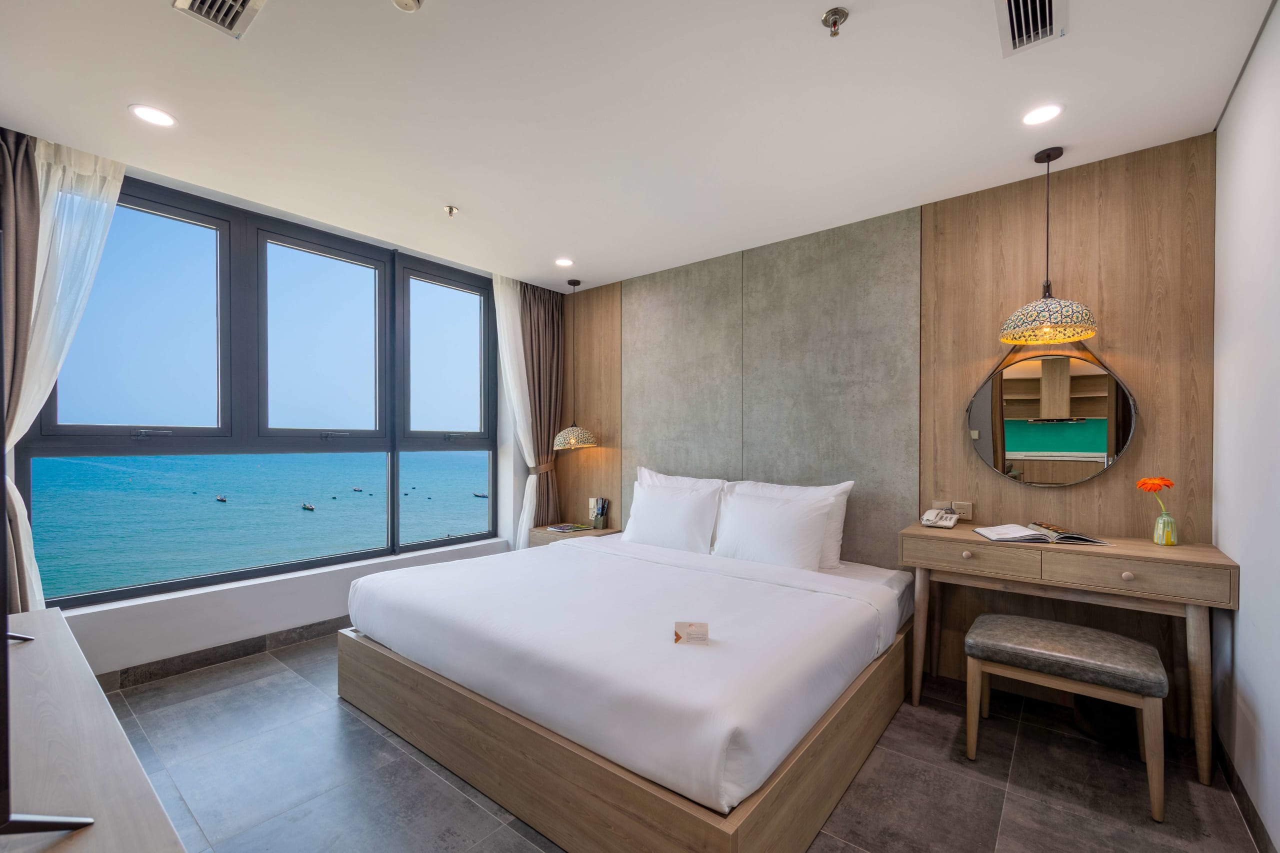 Top 50+ khách sạn gần biển Đà Nẵng theo từng nhu cầu (view đẹp, giá tốt)