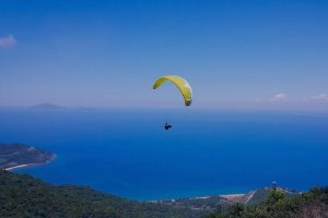 EXPERIENCE SKYDIVING ON SON TRA MOUNTAIN